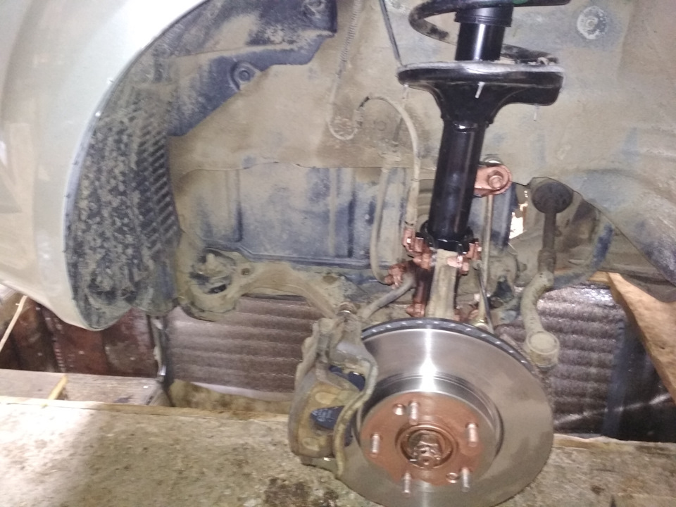 ТО — 4(тормозная система, стойки и замена масла в ДВС) — Hyundai Tucson ...