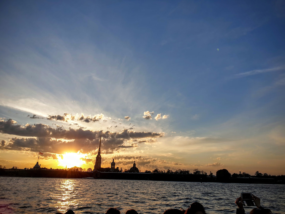 Фото в бортжурнале Audi A4 (B9)