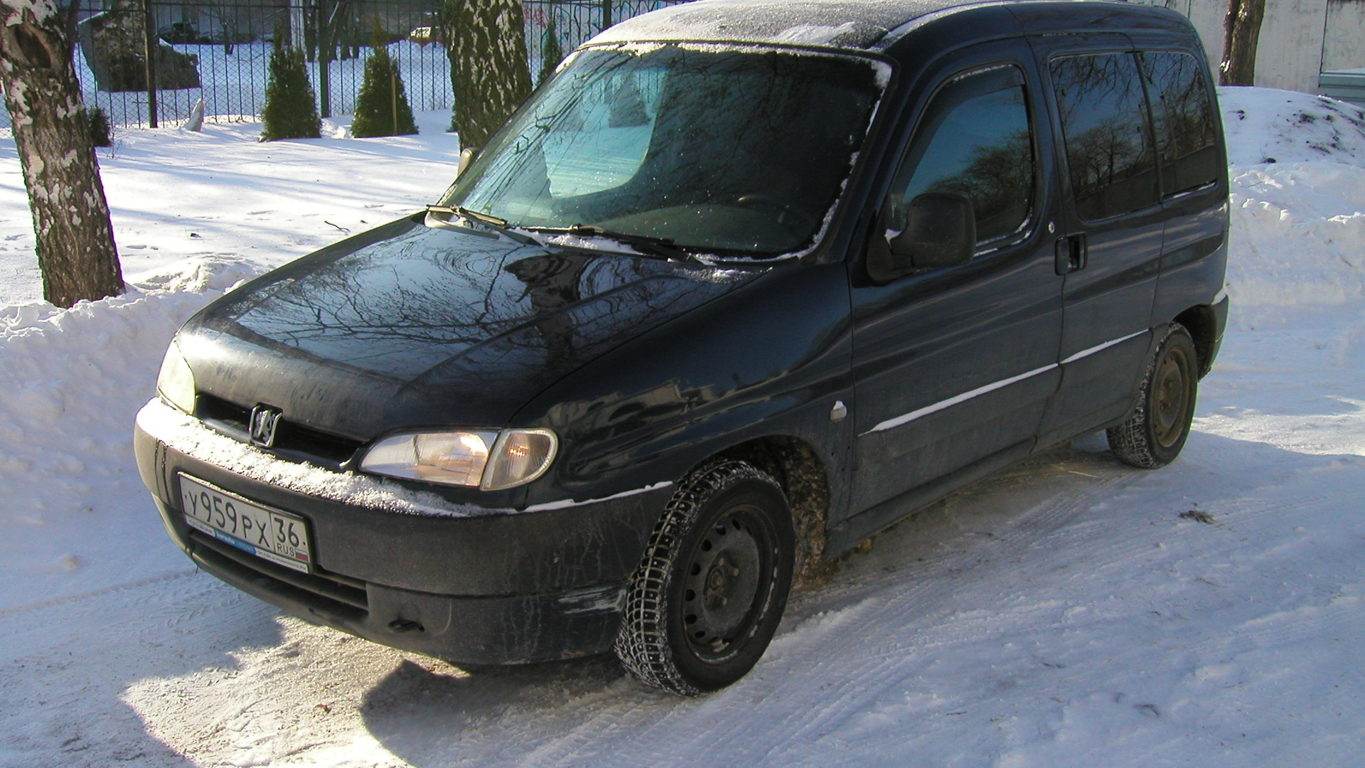 Купить Пежо Партнер 2001 Года