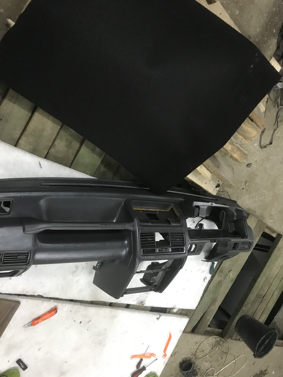 Восстановление центральных воздуховодов — Mitsubishi Pajero (2G), 2,8 л ...