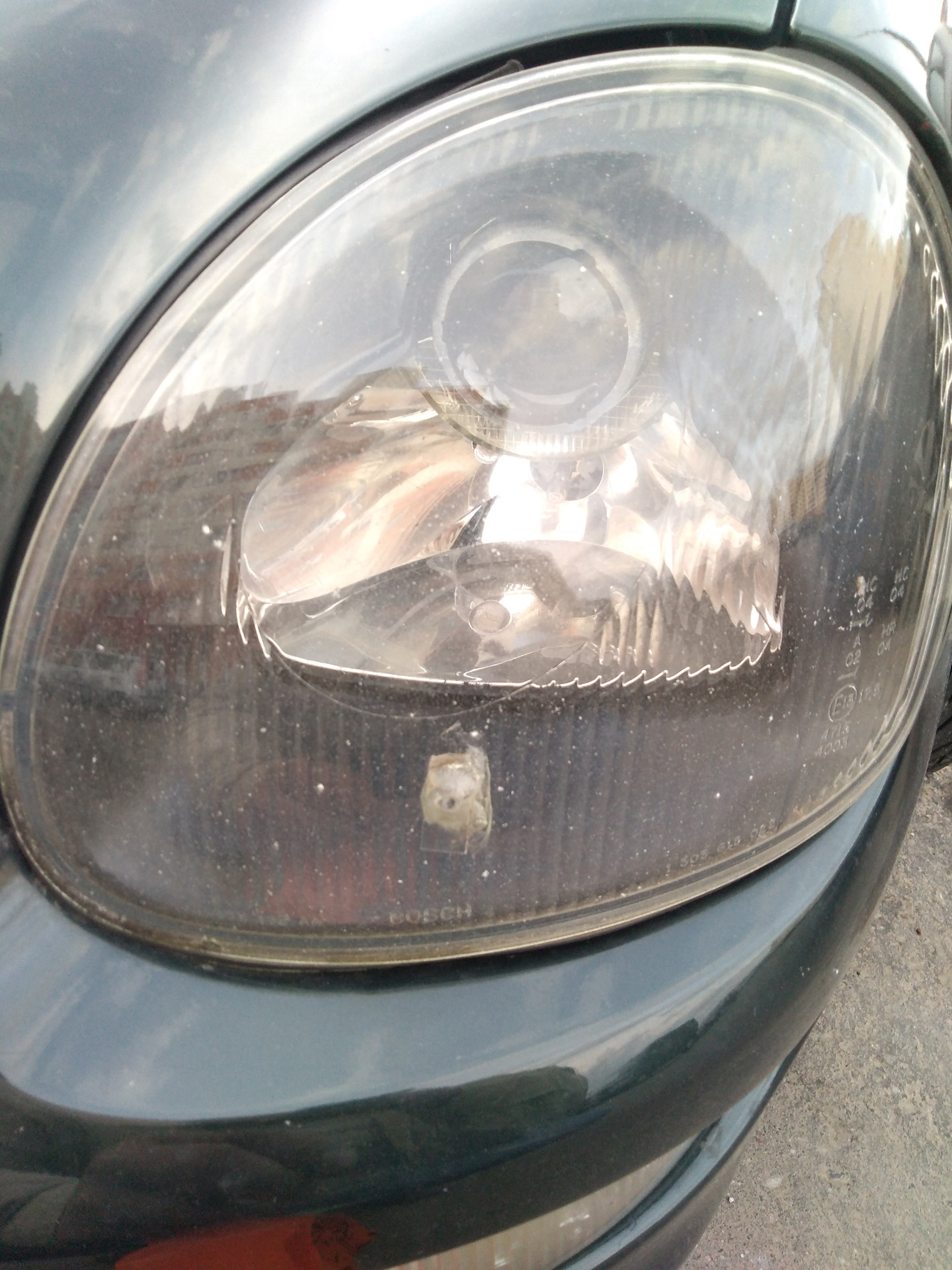 Скол на фаре! — Ford Scorpio II, 2,3 л, 1998 года | другое | DRIVE2