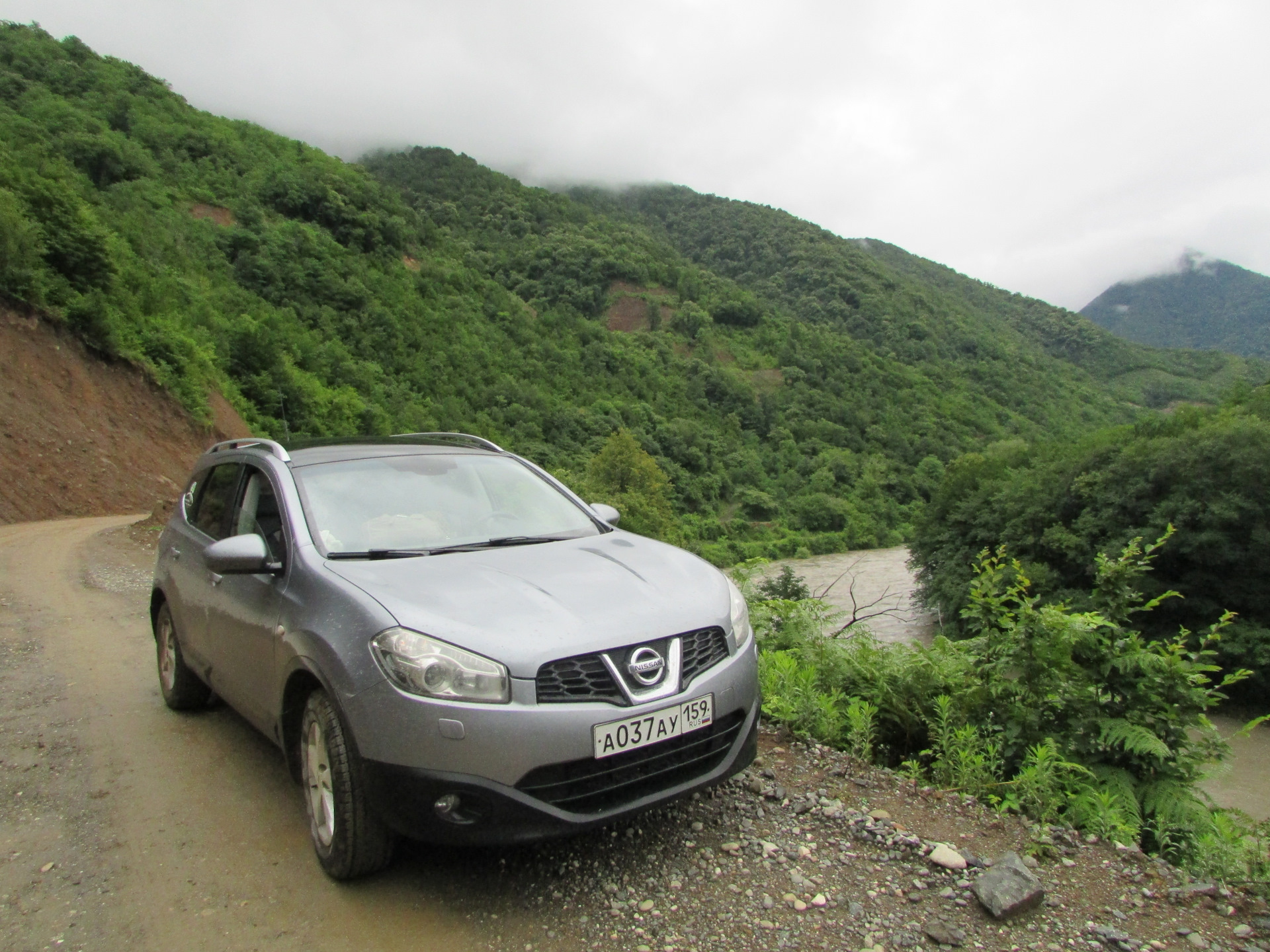 Грузия-2023. Часть вторая. Имеретия — Nissan Qashqai+2, 1,6 л, 2010 года |  путешествие | DRIVE2