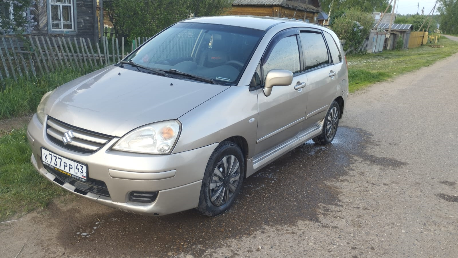 Suzuki liana 2005