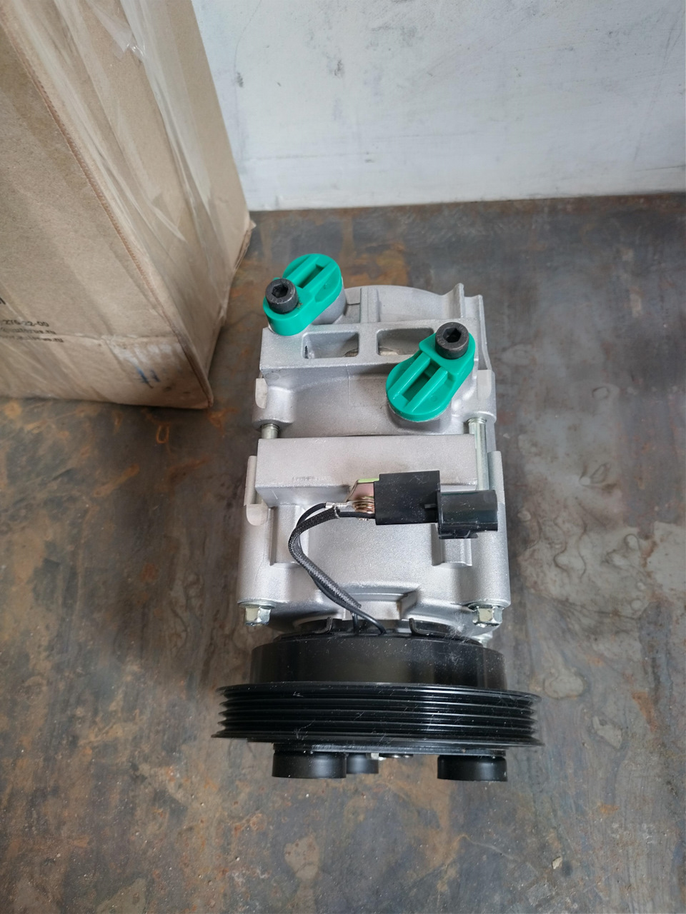 Фото в бортжурнале Hyundai H-1 (1G)