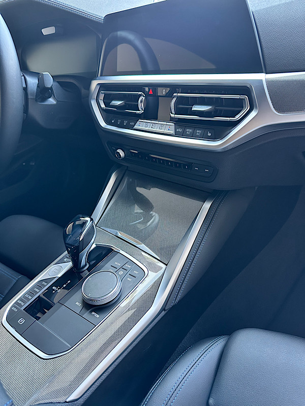 LCJAN Bache Voiture Exterieur Pour BMW 3er G20 2019 2020 2021 2022, Anti-UV Étanche à La Poussière Coupe-Vent Anti-Pluie Housse De Voiture Housses Complètes,B Silver