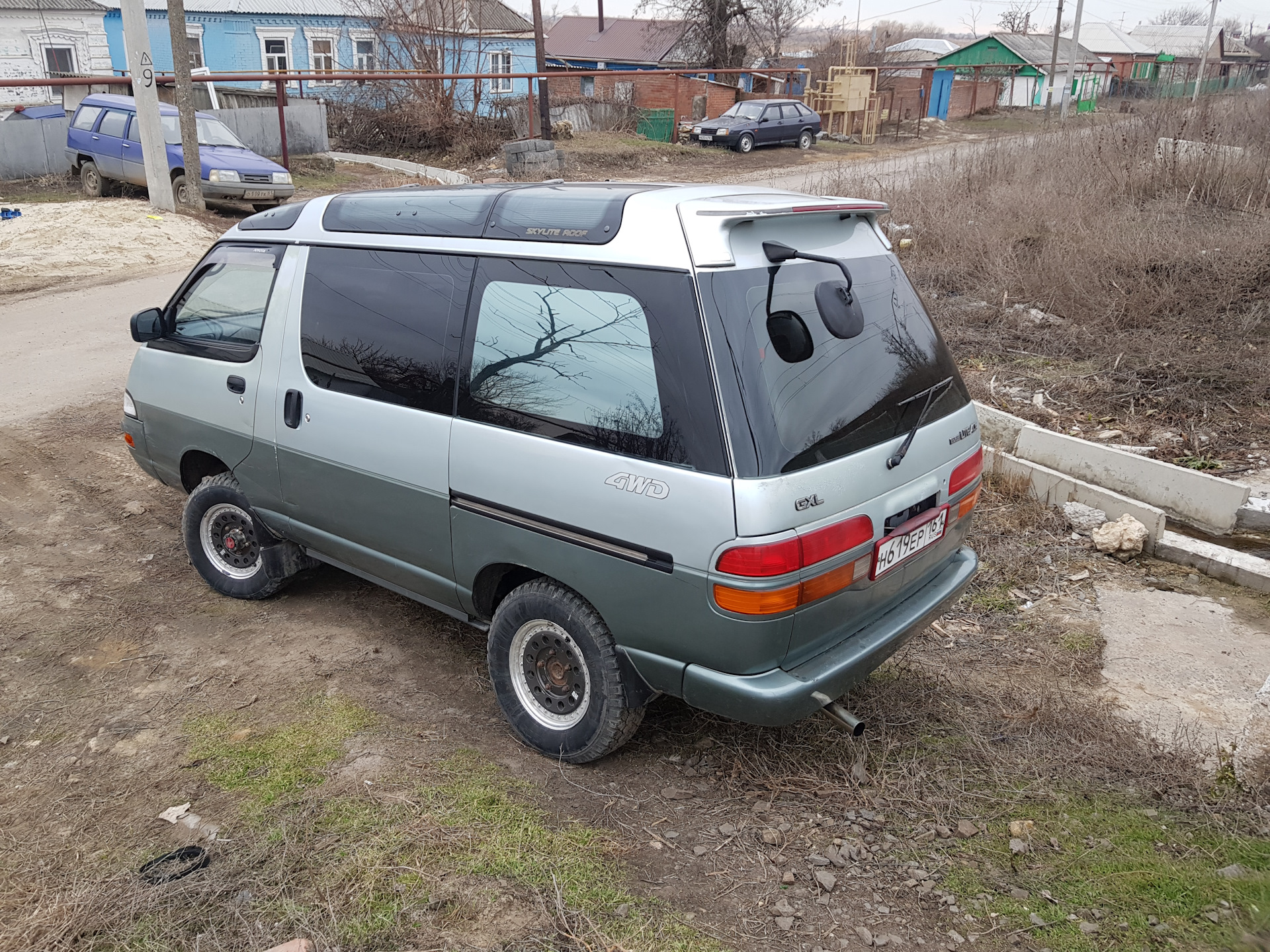 Toyota lite. Toyota Lite Ace 1993. Тойота лит айс 1993. Тойота Таун айс 1993. Тойота айс 1993 года.