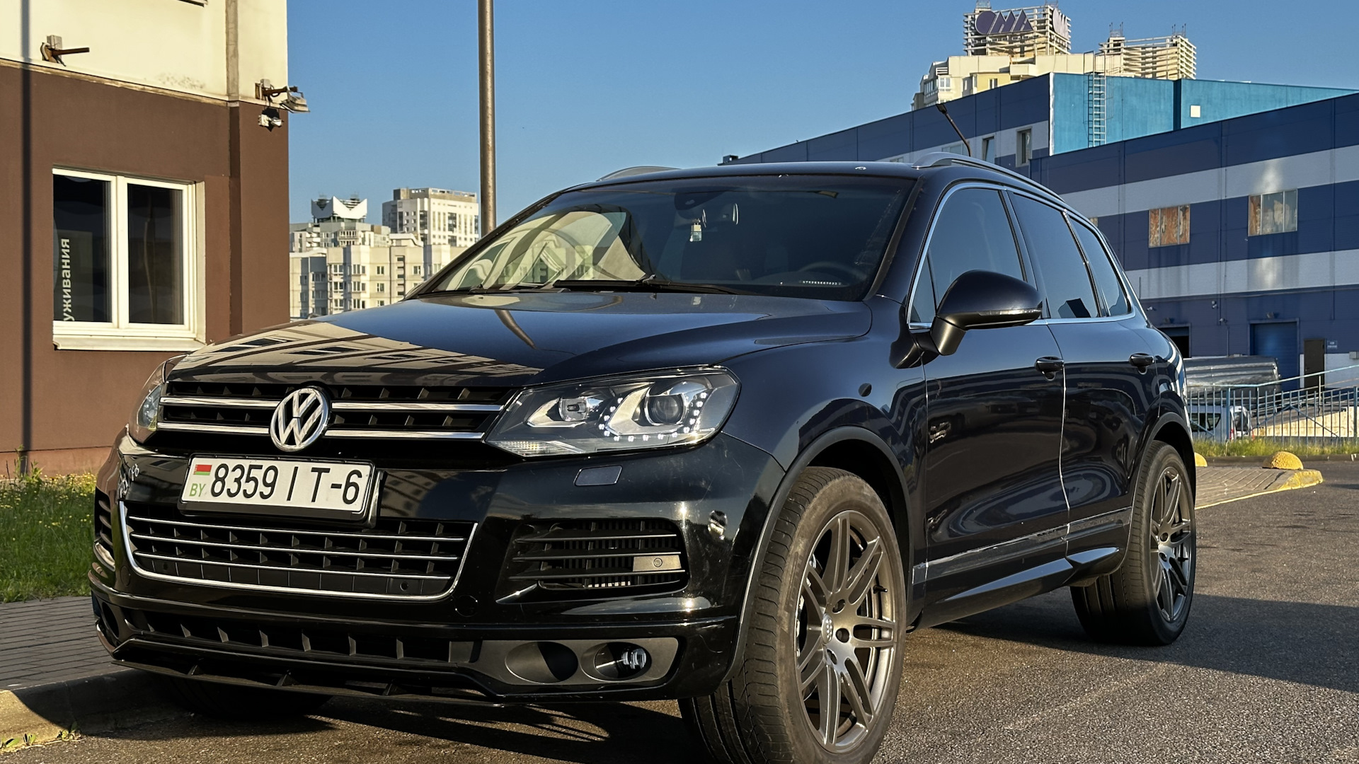 Volkswagen Touareg (2G) 3.0 дизельный 2011 | 🚀 Моя первая машина на DRIVE2