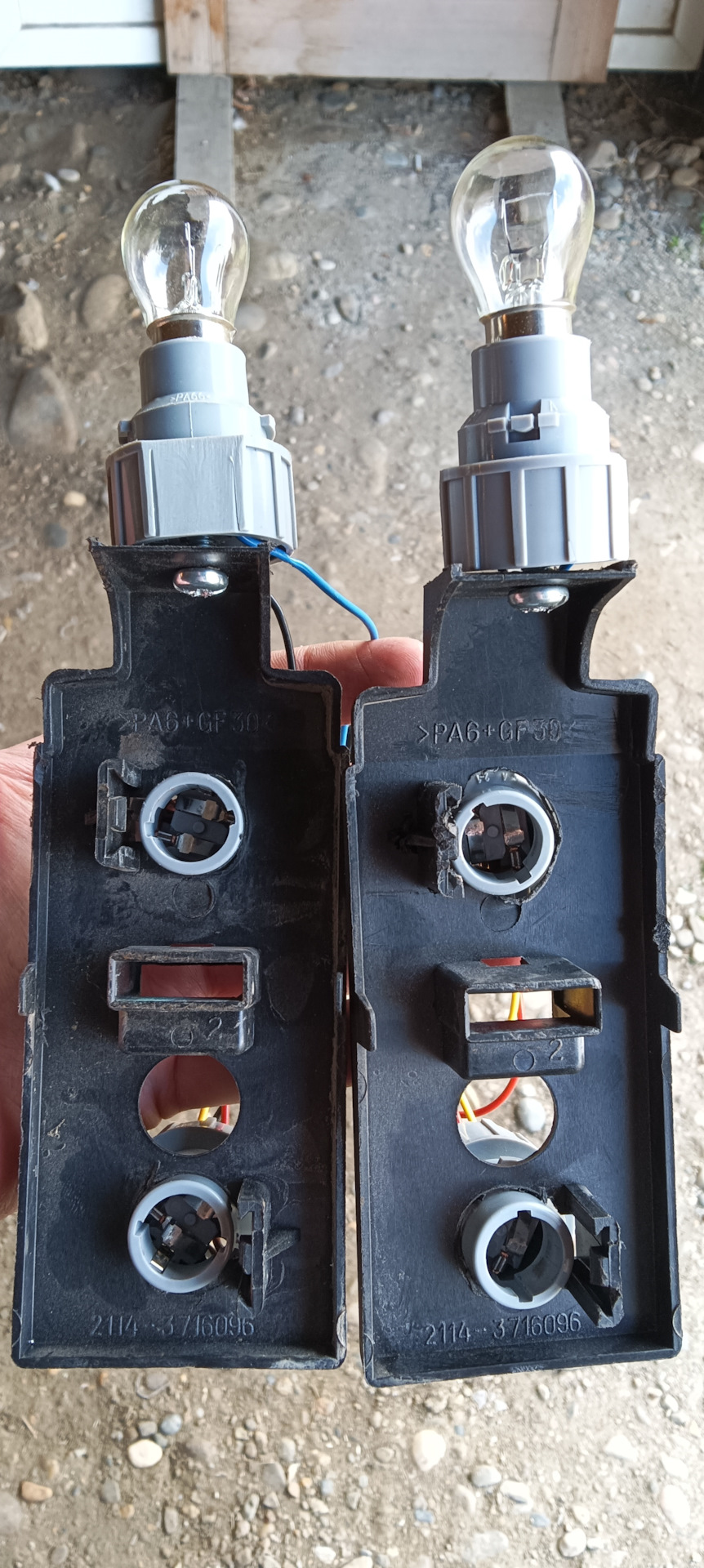 Переделка плат задних фонарей — Lada 2115, 1,5 л, 2005 года | своими ...