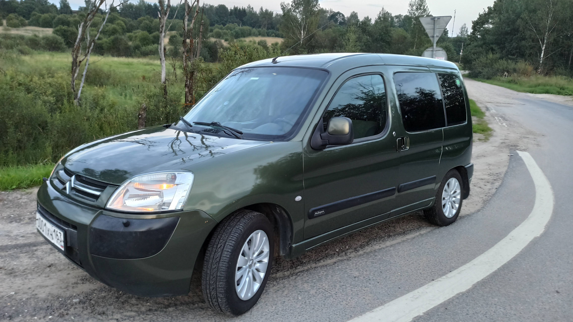 Citroen Berlingo (1G) 1.4 бензиновый 2004 | Каршеринг на двоих на DRIVE2