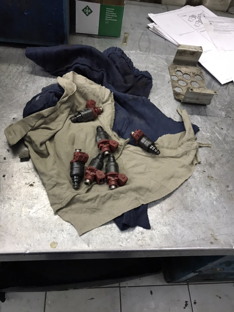 Промывка топливных форсунок на стенде ультразвука — Audi A6 Avant (C5 ...