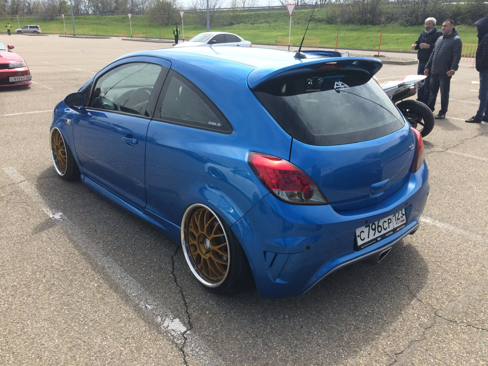 Opel Corsa b stance