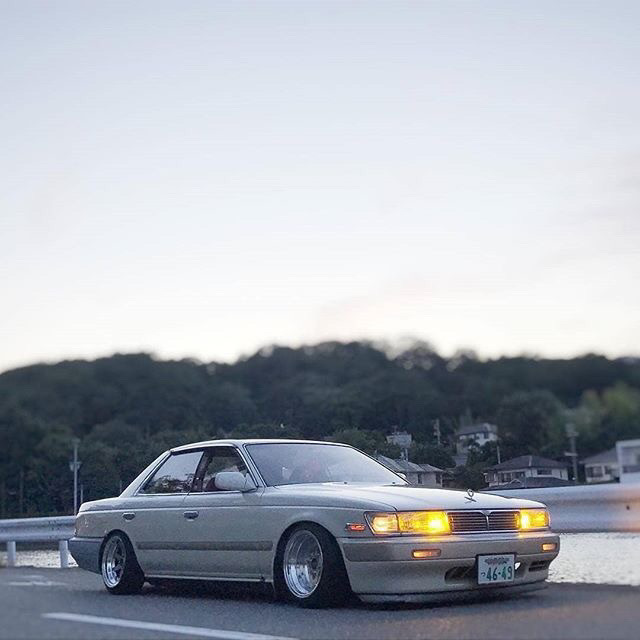 nissan laurel 33