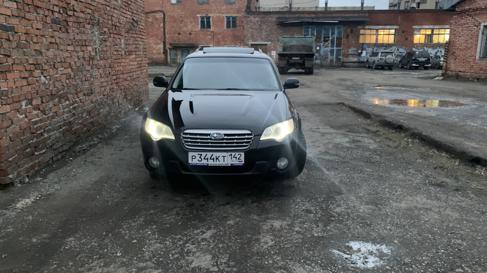 Клинит замок зажигания — Subaru Outback (BP), 2,5 л, 2007 года ...