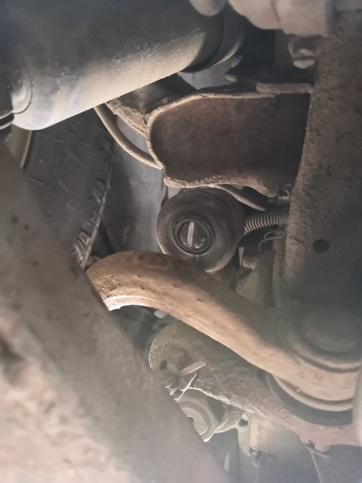 Сломалась рулевая сошка — Mitsubishi Montero Sport, 3 л, 2000 года ...