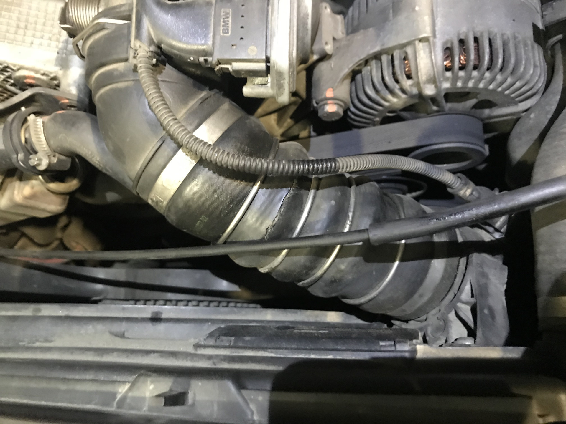 Новогодний подарок От Хомячка) — BMW X5 (E70), 3 л, 2007 года | поломка ...