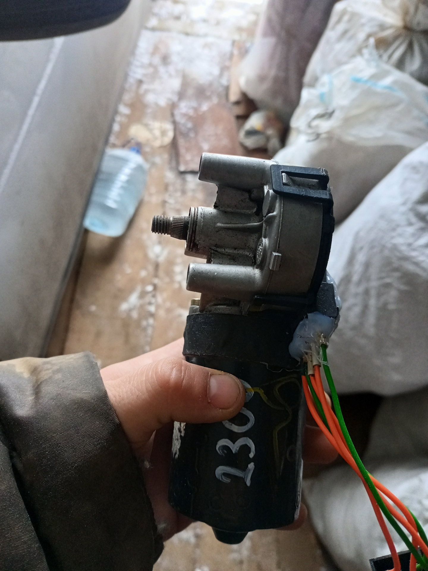 Моторчик дворников Фольксваген в 2110 — Lada 21101, 1,6 л, 2006 года ...