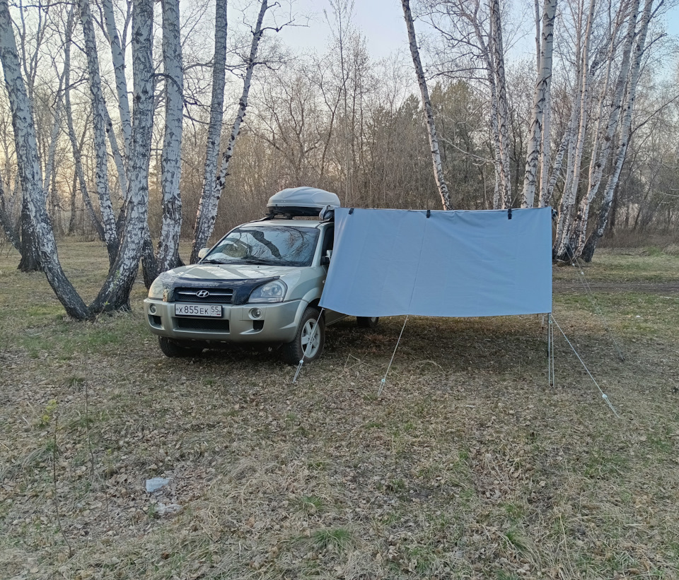 🏕МАРКИЗА🏖 на Tucson своими руками. Первая установка. — Hyundai Tucson  (JM), 2 л, 2006 года | аксессуары | DRIVE2