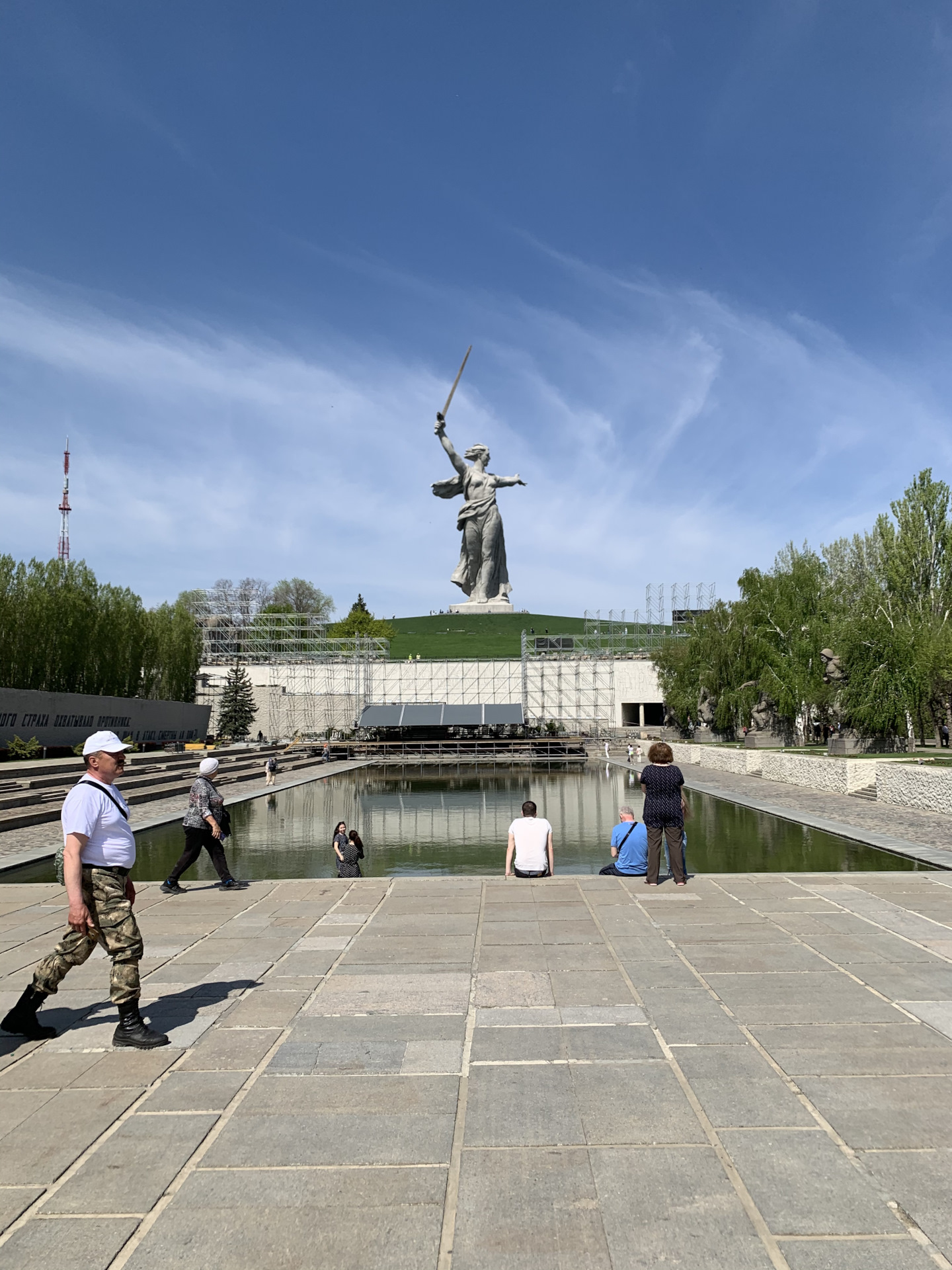 Волгоград ахтубинск. Фонтан Ахтубинск 2010. Ахтубинск Астрахань. Волгоградская 109 Ахтубинск. Волгоградская 100 Ахтубинск.