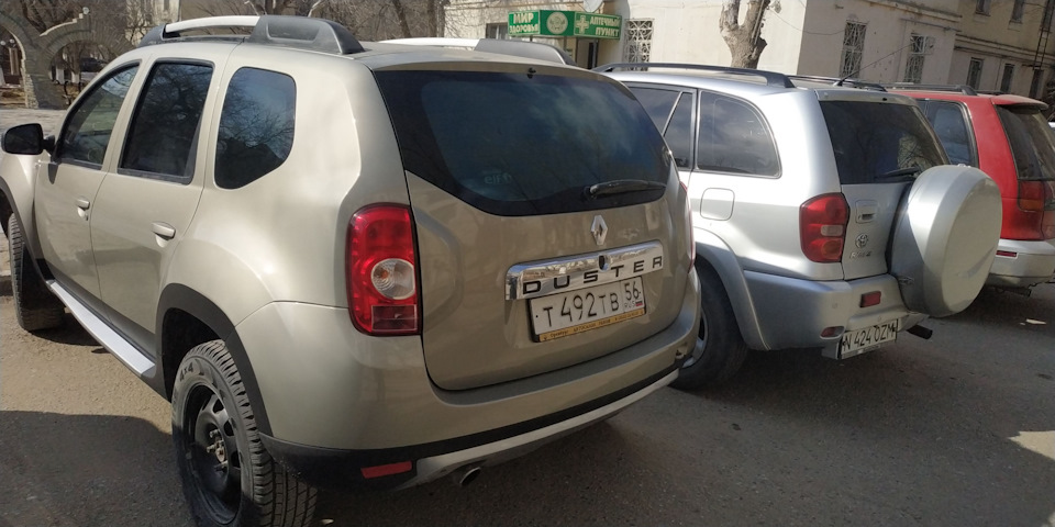 Запрессовка сайлентблоков в подрамник — Volkswagen Golf Mk5, 1,4 л ...