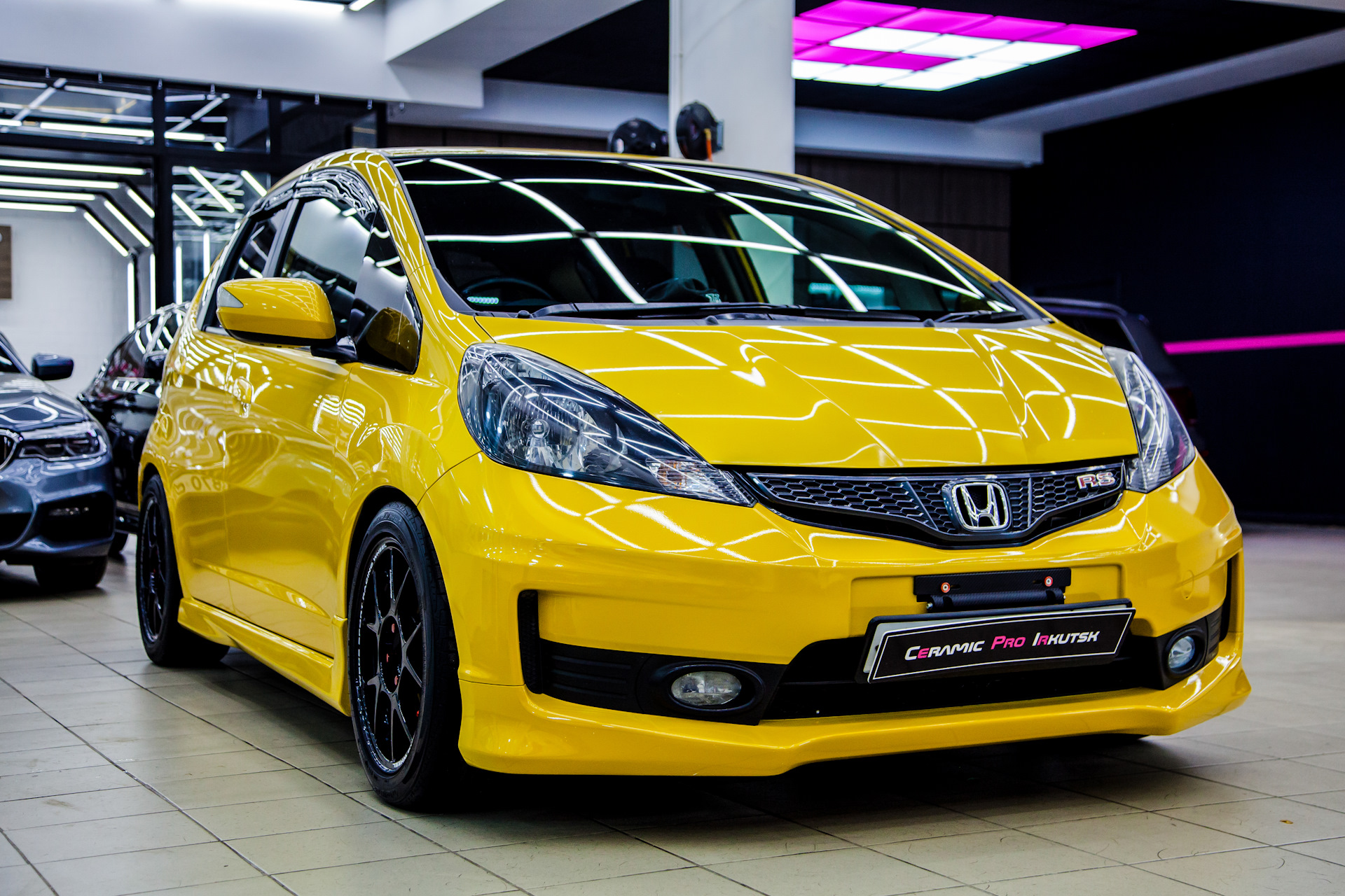 Ceramic Pro Irkutsk — Honda Fit (2G), 1,5 л, 2011 года | мойка | DRIVE2