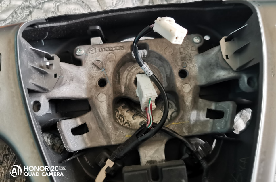 Замена гитары (фрикционного колеса помпы) — Peugeot 308 (1G), 1,6 л ...