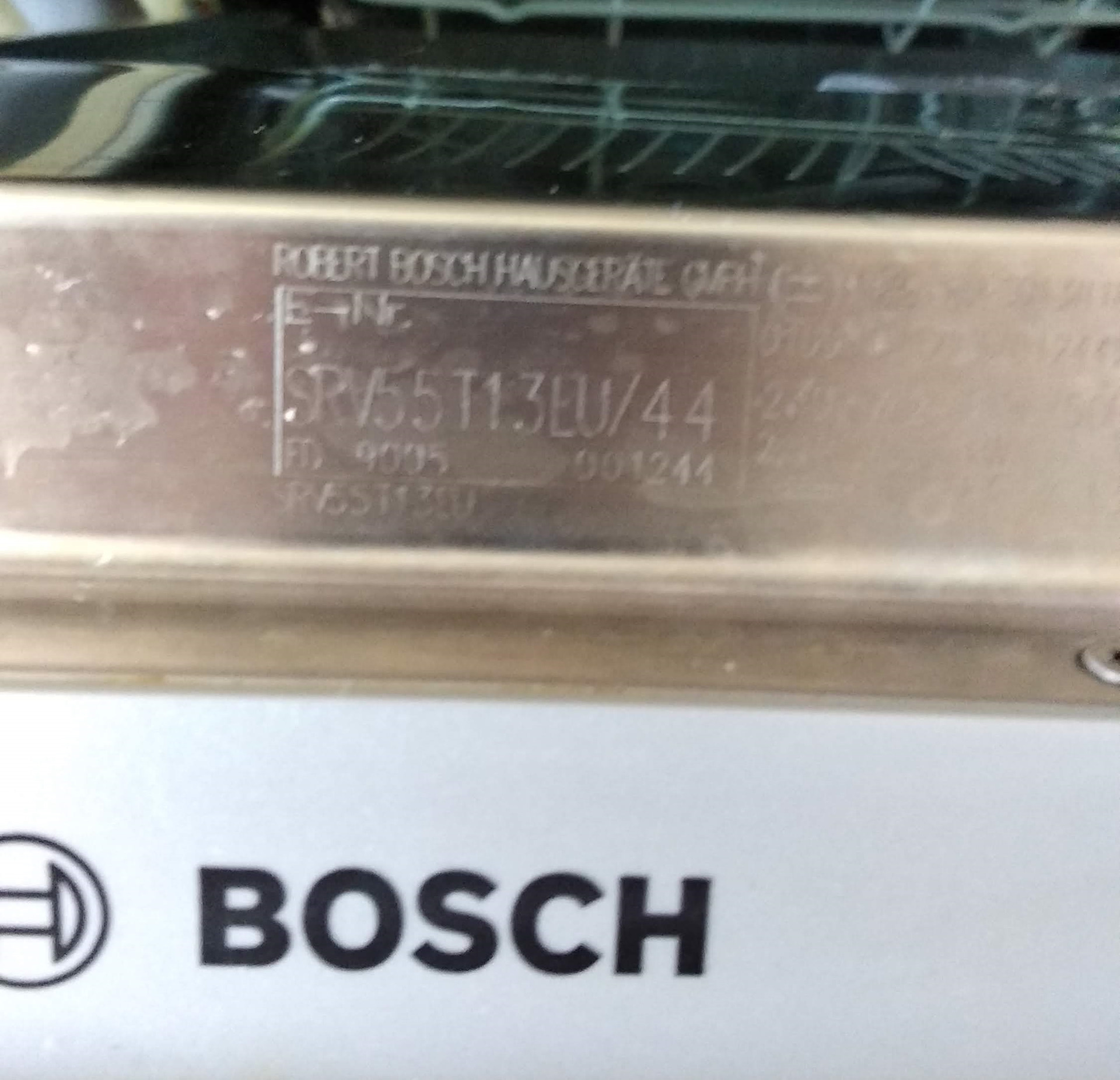 Посудомоечная машина Bosch. Плохо моет. Нет воды. Показывает кран. — DRIVE2