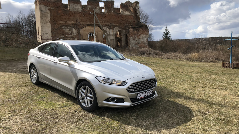 Ford Fusion (America) Corwin