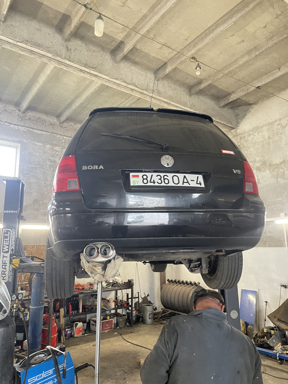 Фото в бортжурнале Volkswagen Bora Variant. Запчасти на фото: 84360A