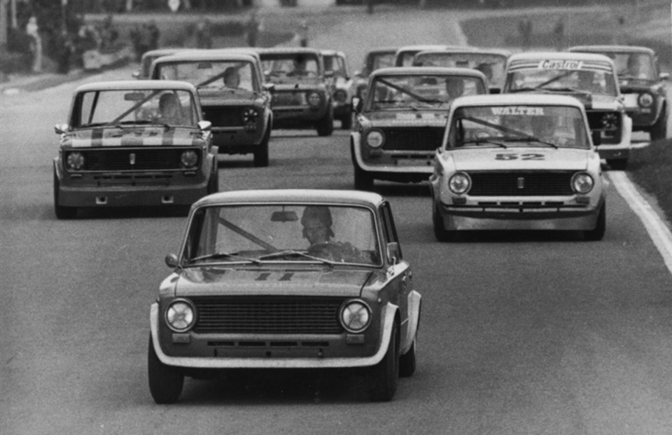 Авто спорт ссср. ВАЗ 2101 автоспорт СССР. ВАЗ 2103 автоспорт. ВАЗ 2101 Кольцевая СССР. Гоночный ВАЗ 2101 СССР.