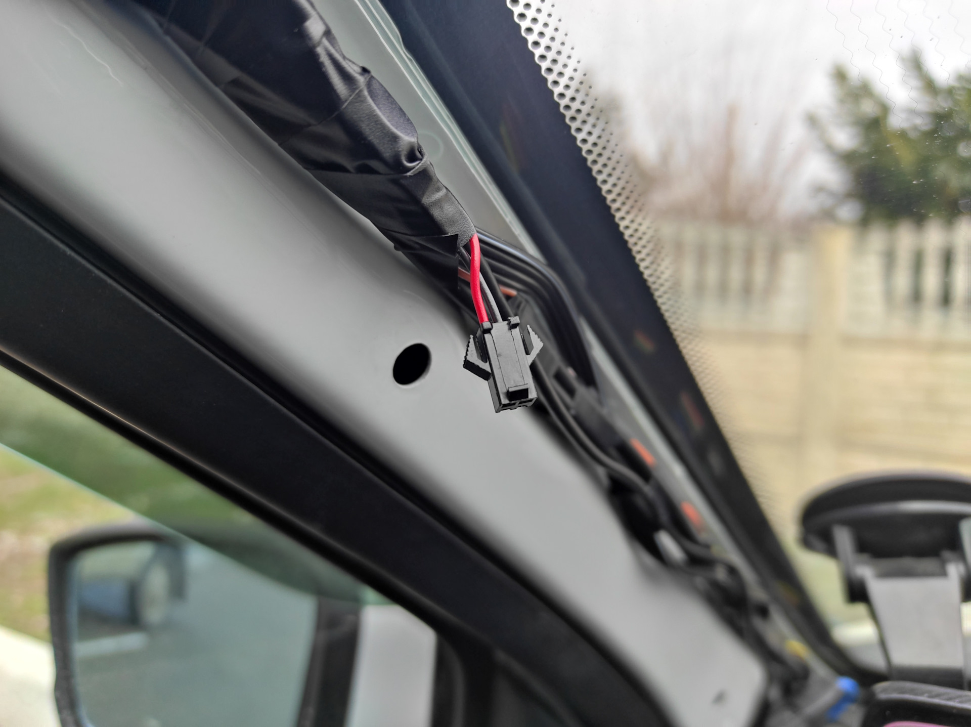 Подсветка замка зажигания — Lada Гранта Cross, 1,6 л, 2019 года ...