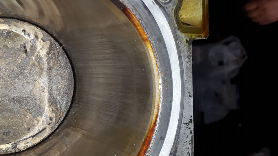 задиры в цилиндрах хендай Ix35 что делать