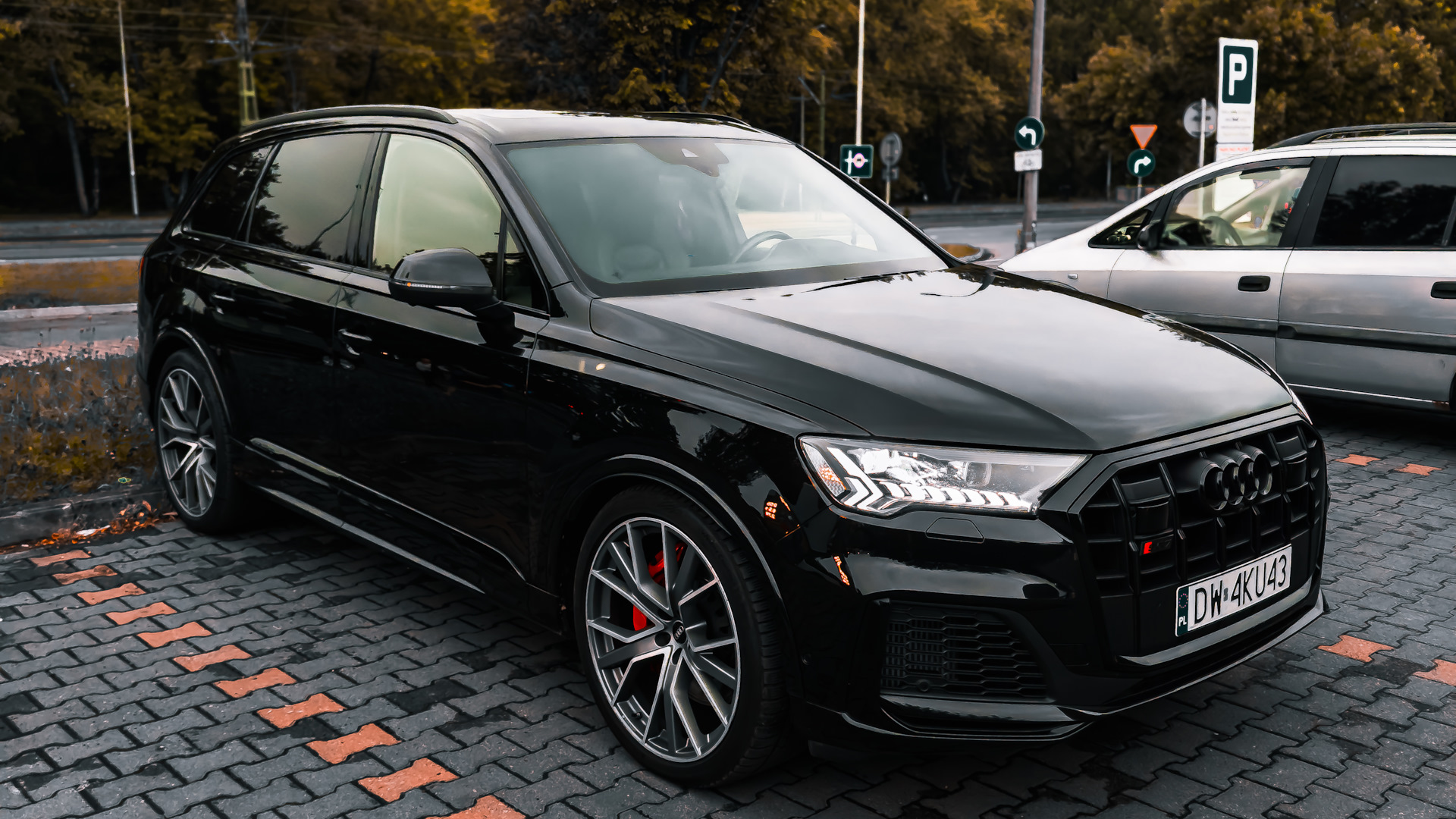 Audi SQ7 4.0 дизельный 2020 | Total Black на DRIVE2