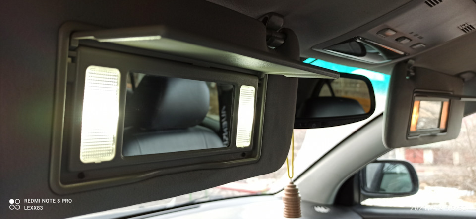 Замена освещения и блока стеклоподъемников — Toyota Avensis II, 2 л ...