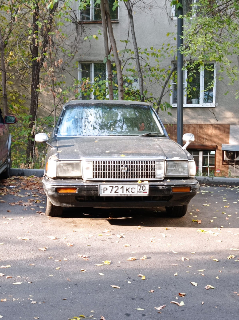 Как быстро летит время — Toyota Crown (S130), 3 л, 1988 года | наблюдение |  DRIVE2