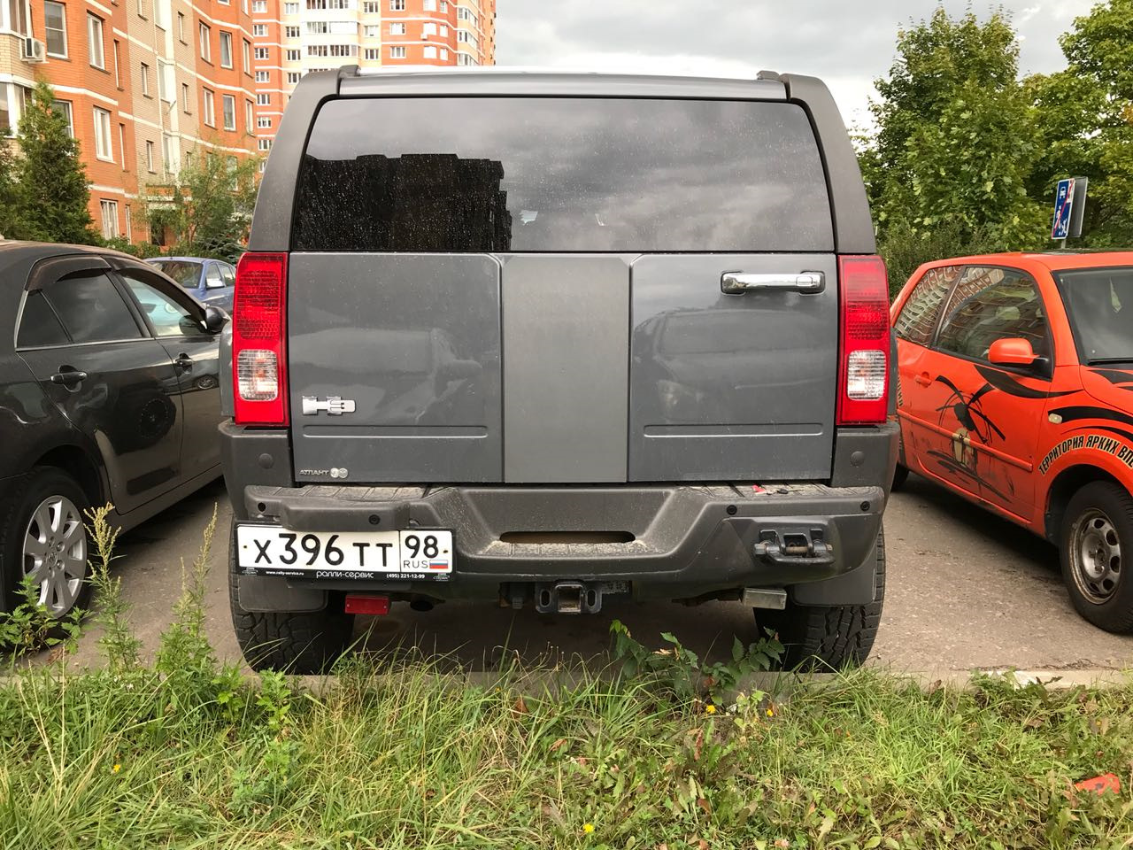 Запасное колесо — снять. — Hummer H3, 3,7 л, 2008 года | стайлинг | DRIVE2