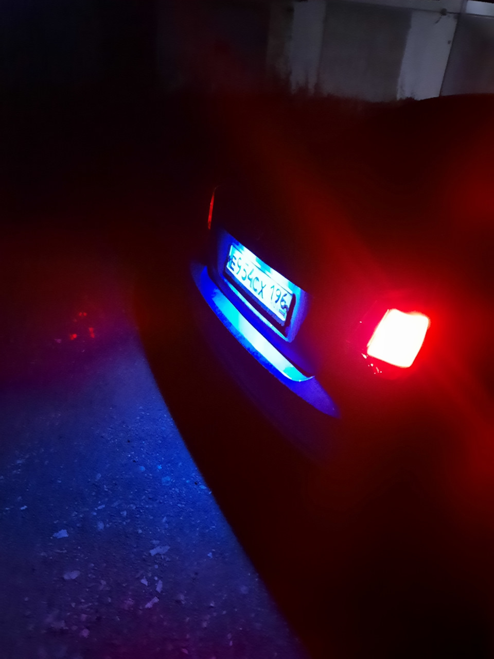 Подсветка (LED) номерного знака (w5w, t10 Crystal Blue) — Ravon Gentra ...