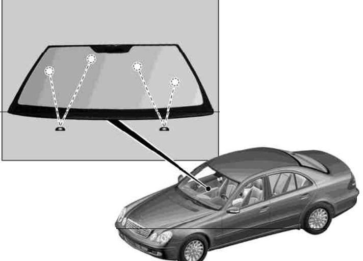 Где находится лобовое стекло. Форсунки омывателя лобового стекла w211. Регулировка трехструйных форсунок омывателя лобового стекла. Форсунки омывателя лобового стекла Мерседес w211 схема. Регулировка форсунок омывателя лобового стекла Мерседес w203.