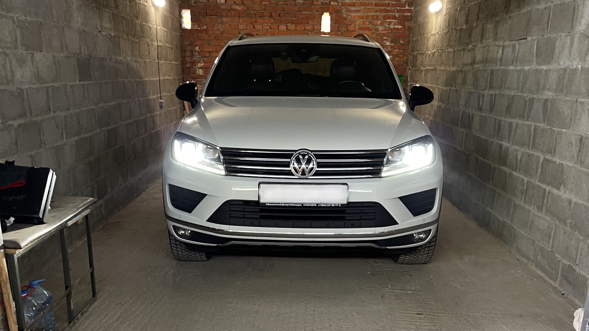 Volkswagen Touareg (2G) 3.6 бензиновый 2017 | Брат Туарег на DRIVE2