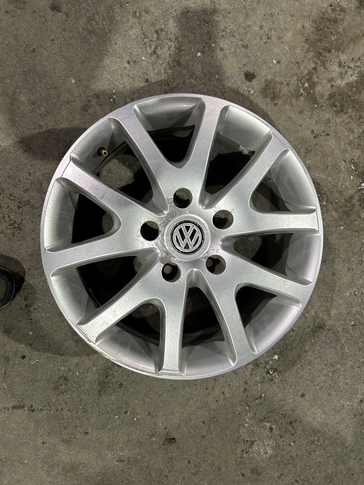 Литые диски 8,5Jx17 ET-5 5x130 на Volkswagen Touareg (1G). Б/у | 25 000 ...