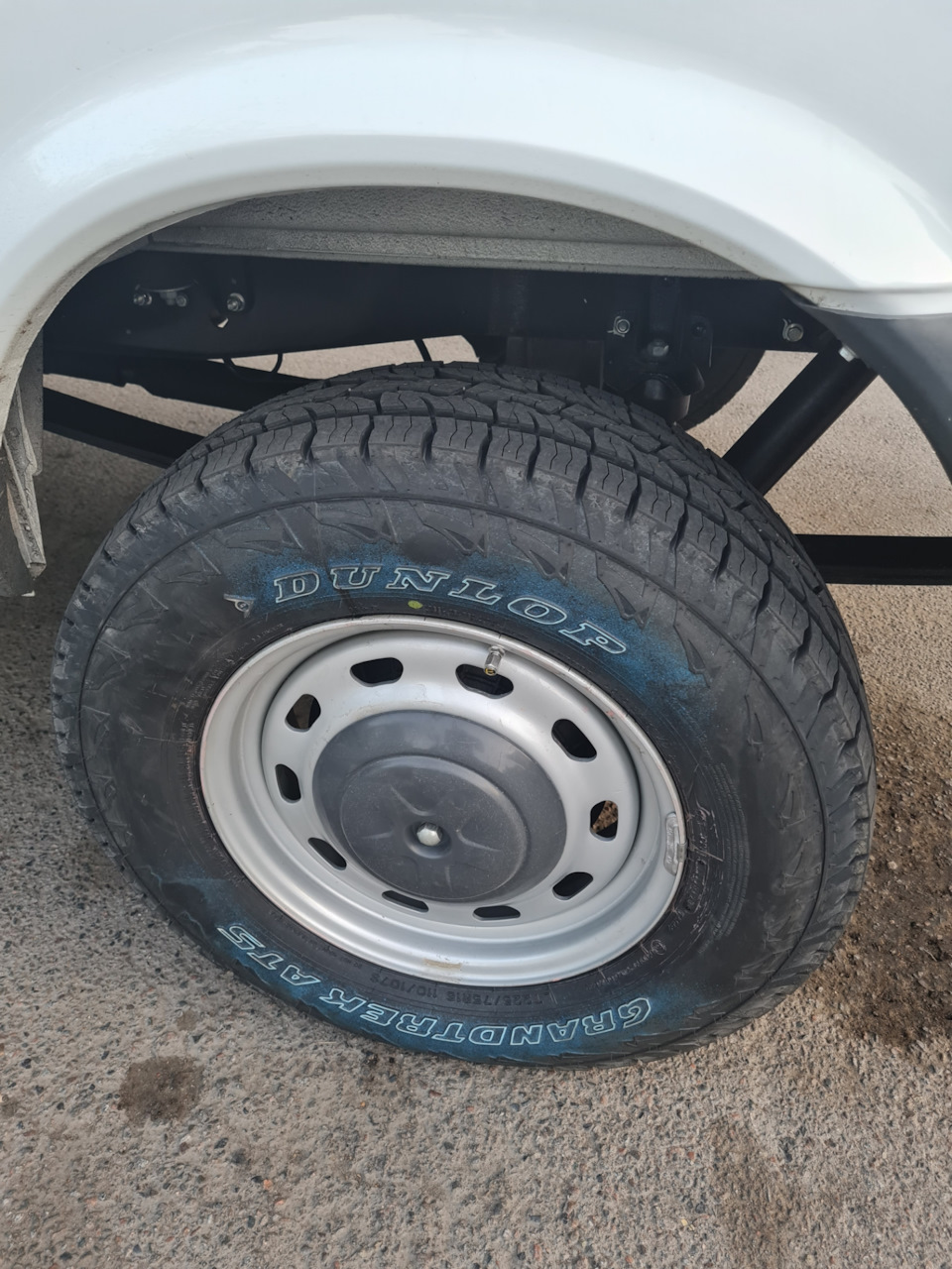 Колеса Dunlop Grandtrek At5 225/75 R16 — ГАЗ Соболь 4х4, 2,7 л, 2021 года |  шины | DRIVE2