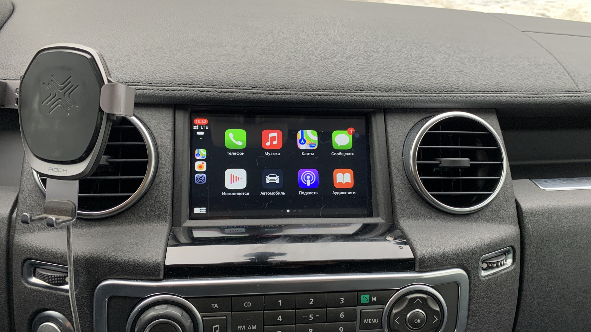 Apple CARPLAY BMW g30.