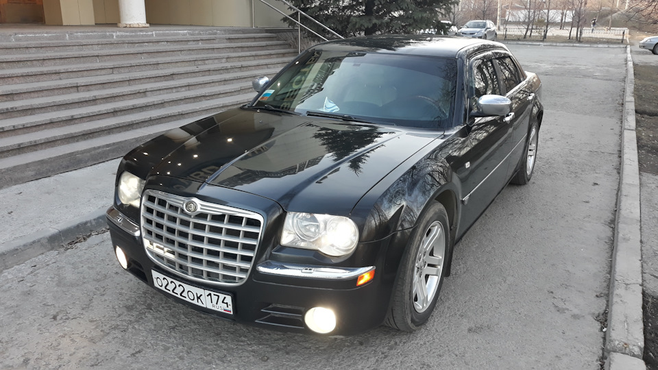 Фото в бортжурнале Chrysler 300C (1G)