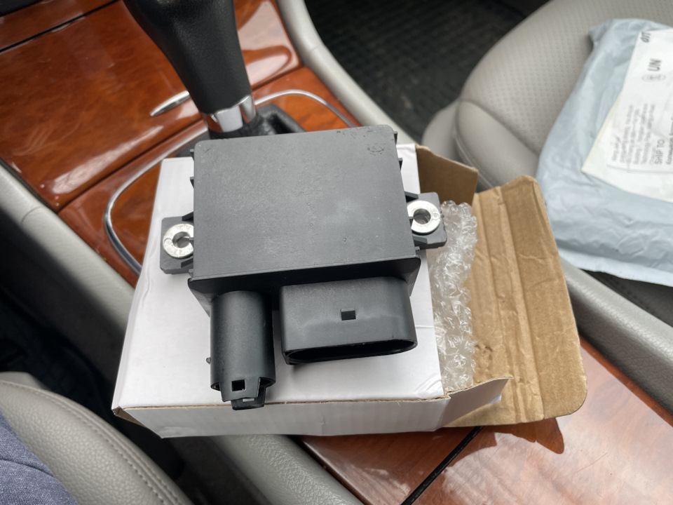 Фото в бортжурнале Mercedes-Benz E-Class (W211)