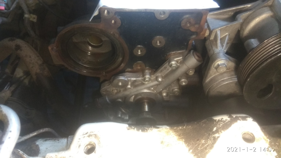 Натяжка ремня ГРМ, переборка кулисы, смена аккума и новые колеса ...