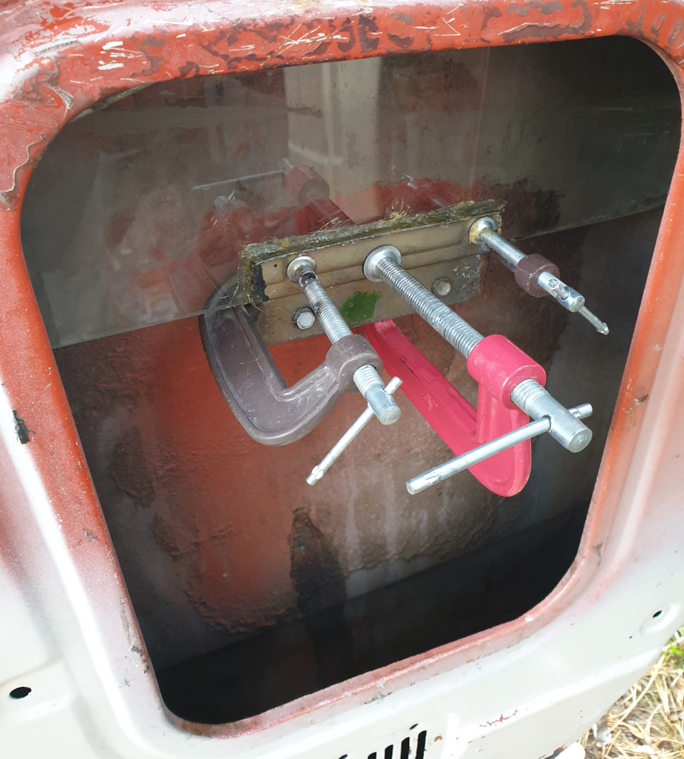 Установка стеклоподъемников и замков дверей — ГАЗ Газель, 2,5 л, 1997 ...