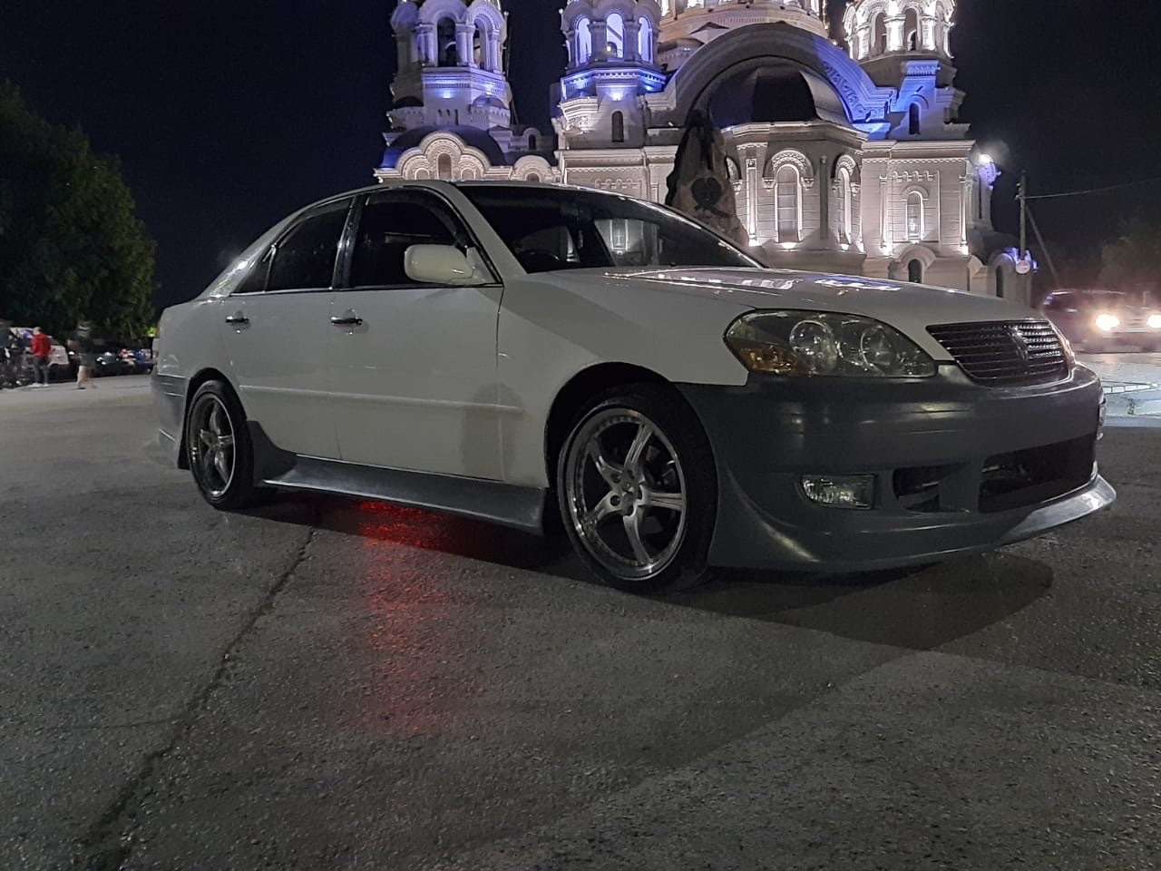 Toyota Mark II Блэк раша.