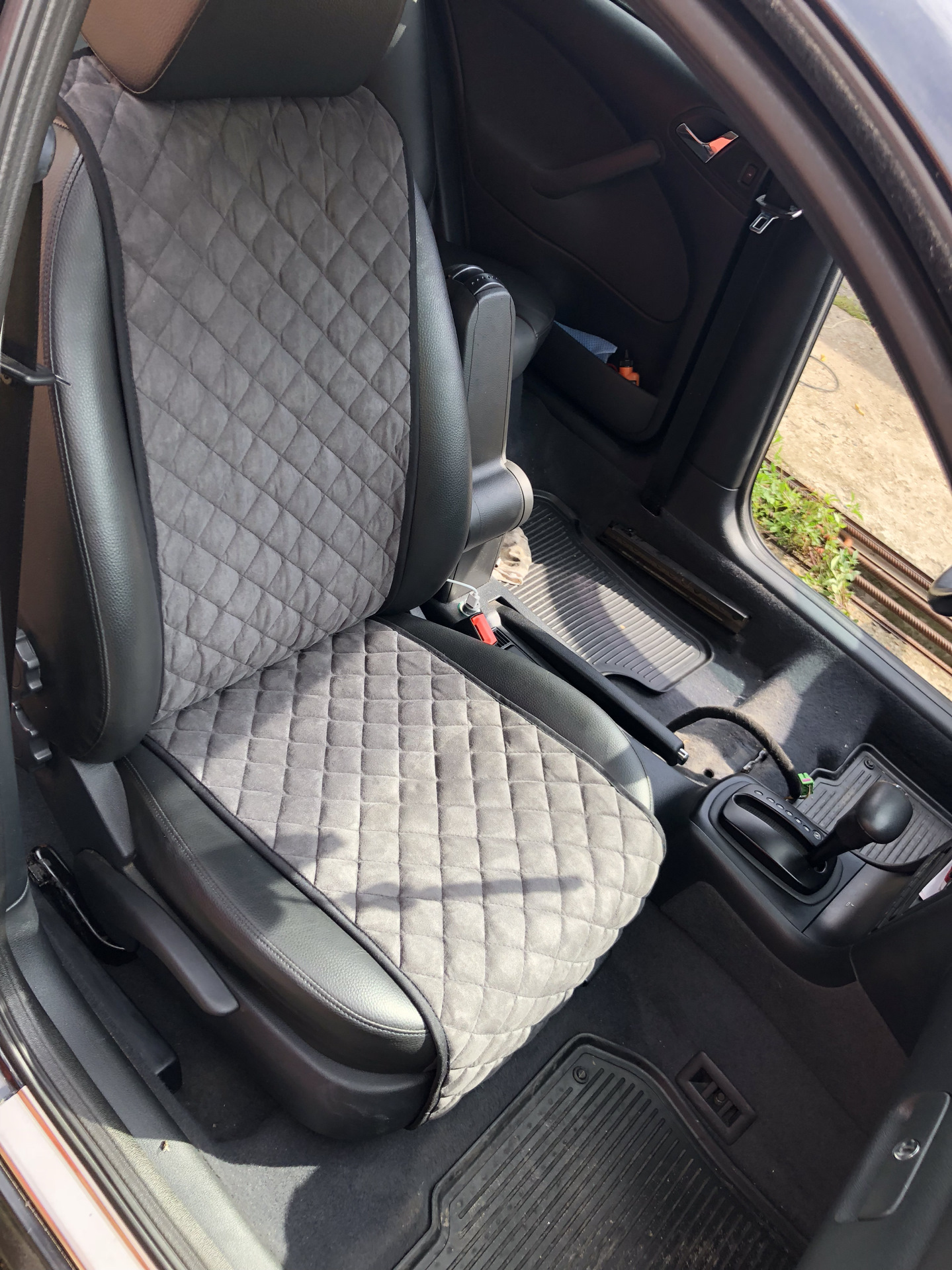 накидки на сиденья автомобиля шкода