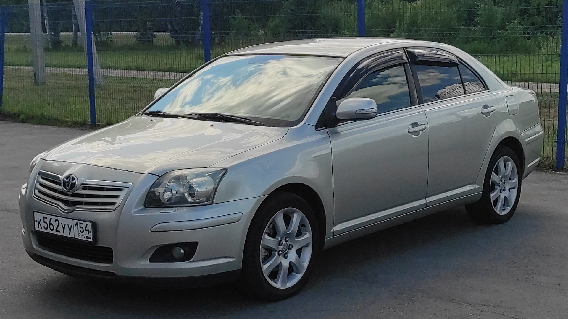 Toyota Avensis II 2.4 бензиновый 2007 | на DRIVE2