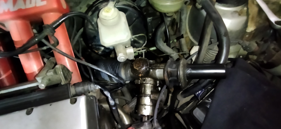 Достаем рейку — Opel Astra F