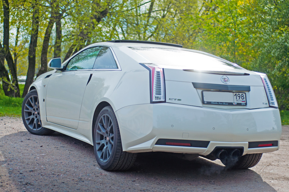 Cadillac CTS Coupe 2013